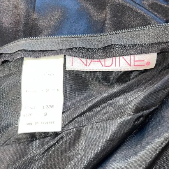 VINTAGE NADINE BLACK SATIN BACKLESS HALTER MAXI GOWN POCKETS Made in USA NWT - 9 - Picture 11 of 14